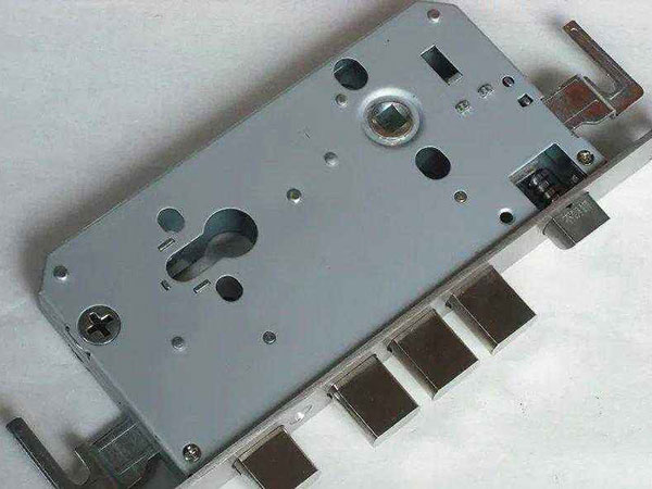 岐山24小时上门开锁公司