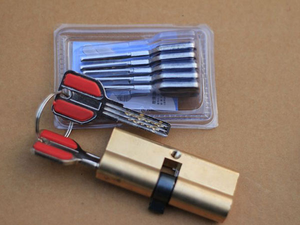 岐山24小时上门开锁公司